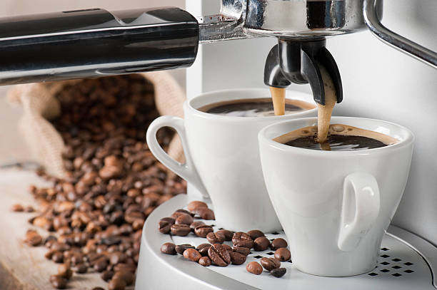 Machine expresso : comment réussir un café serré digne du comptoir italien chez vous ?
